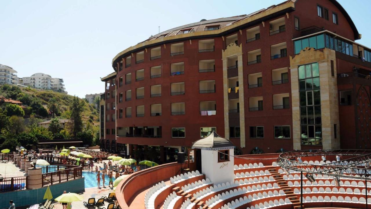 Noxinn Club Hotel Konaklı Eksteriør bilde